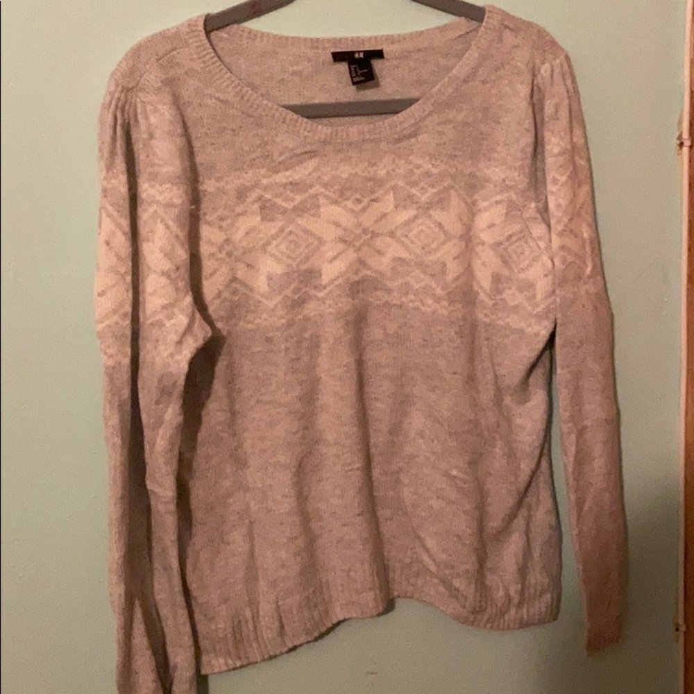 Snowflake Light Gray Sweater Size Large